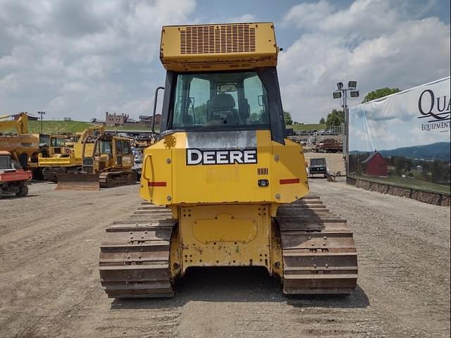 Image of John Deere 700J LGP equipment image 3