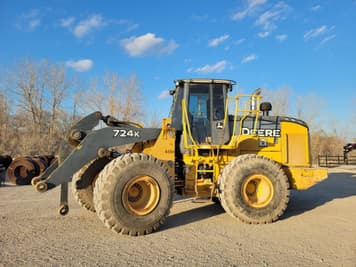 Main image John Deere 724K