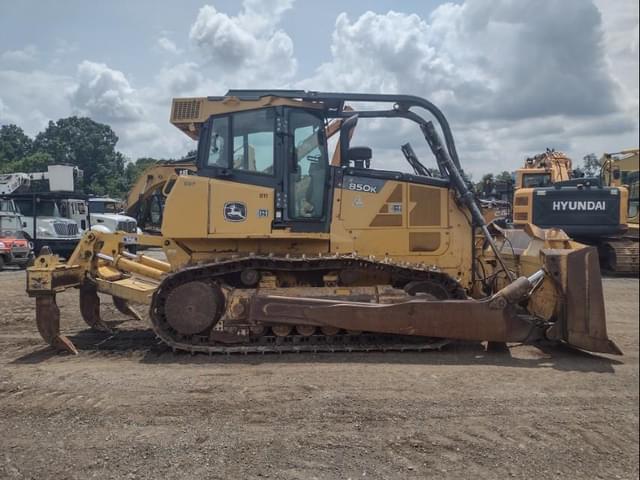 Image of John Deere 850K equipment image 2