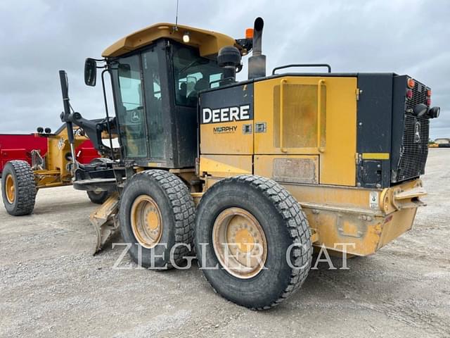 Image of John Deere 770G equipment image 2