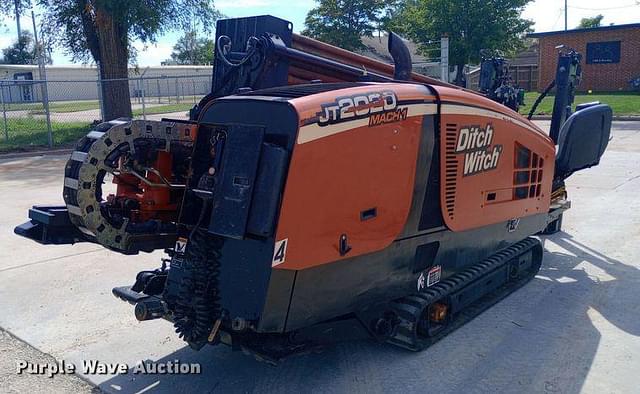 Image of Ditch Witch JT2020 equipment image 4