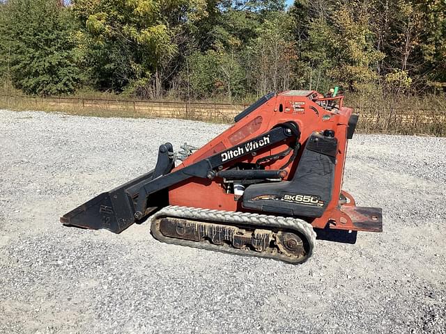 Image of Ditch Witch SK650 equipment image 3