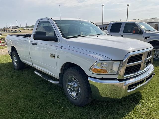 Image of Dodge Ram 2500 equipment image 1
