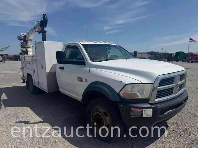 Image of Dodge Ram 4500 equipment image 1