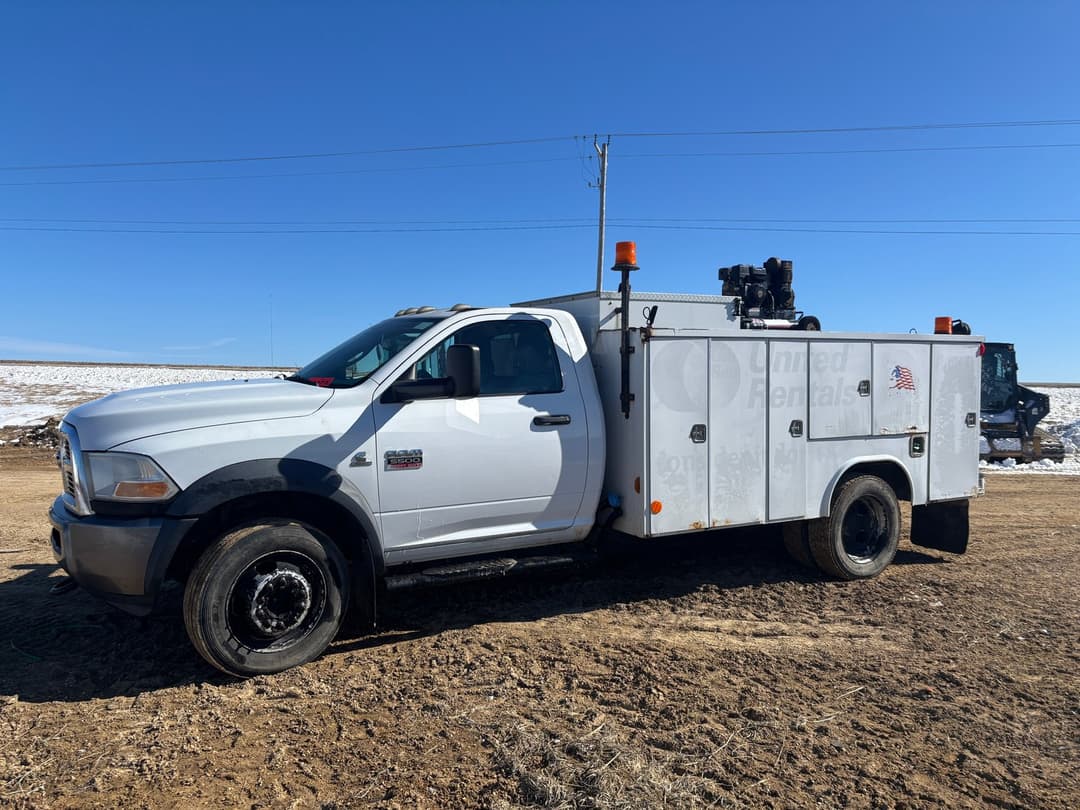 Image of Dodge Ram 5500 Primary image
