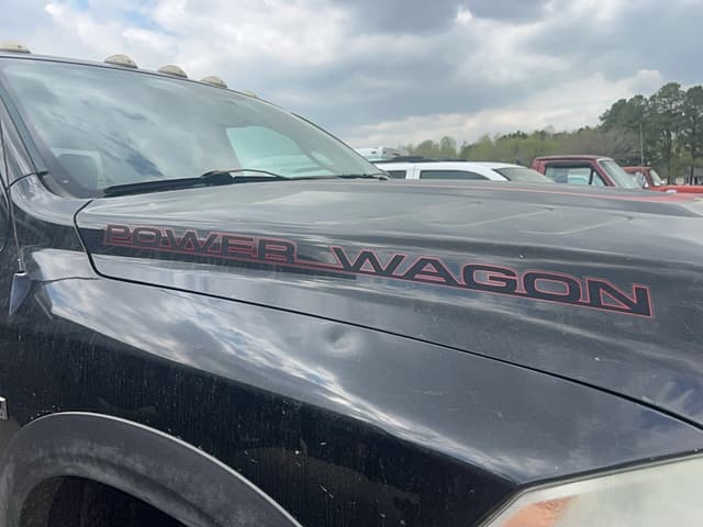 Image of Dodge Power Wagon equipment image 2