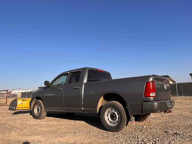 Image of Dodge Ram 1500 equipment image 3