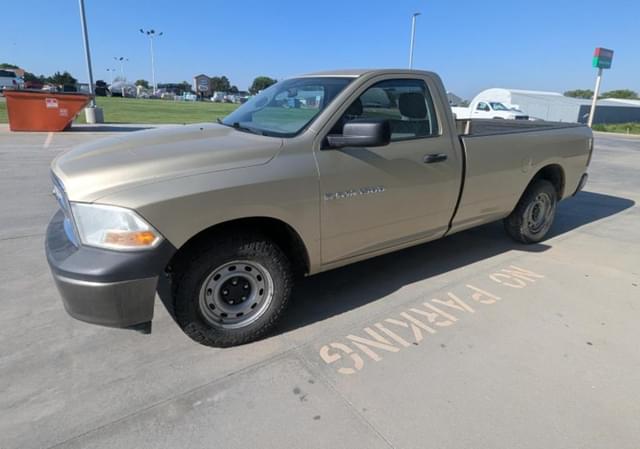 Image of Dodge Ram 1500 equipment image 2