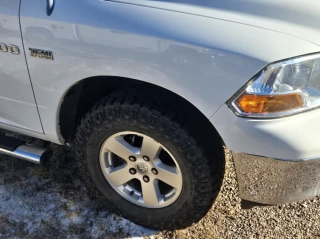 Image of Dodge Ram 1500 equipment image 3