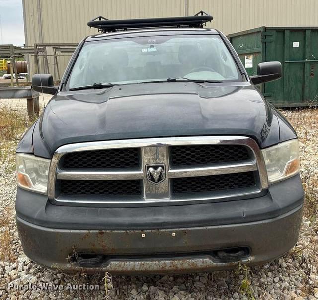 Image of Dodge Ram 1500 equipment image 1