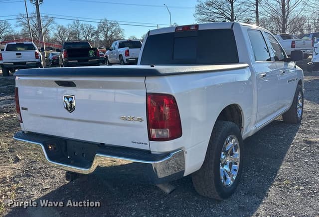 Image of Dodge Ram 1500 equipment image 4