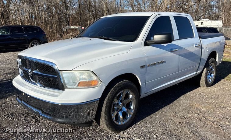2011 Dodge Ram 1500 Equipment Image0