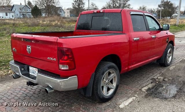 Image of Dodge Ram 1500 equipment image 4