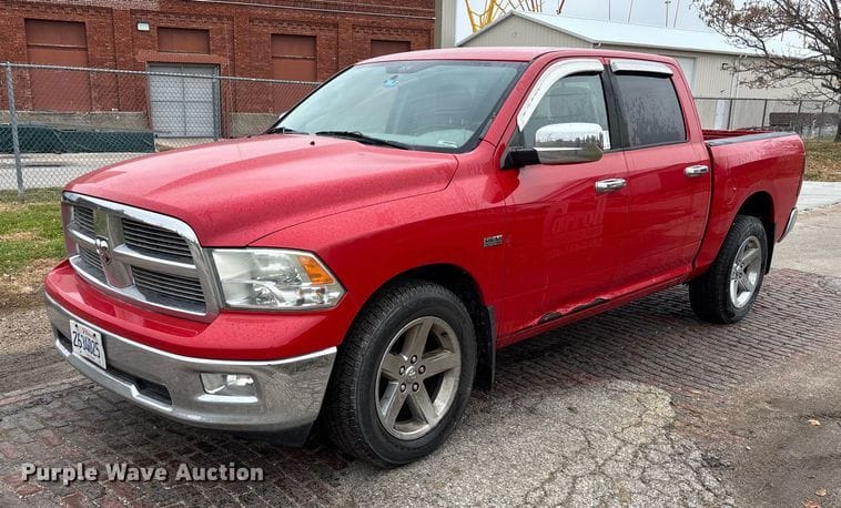 2011 Dodge Ram 1500 Equipment Image0
