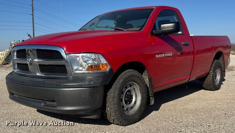 2011 Dodge Ram 1500 Equipment Image0