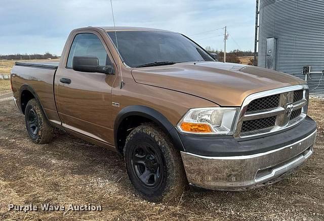 Image of Dodge Ram 1500 equipment image 2