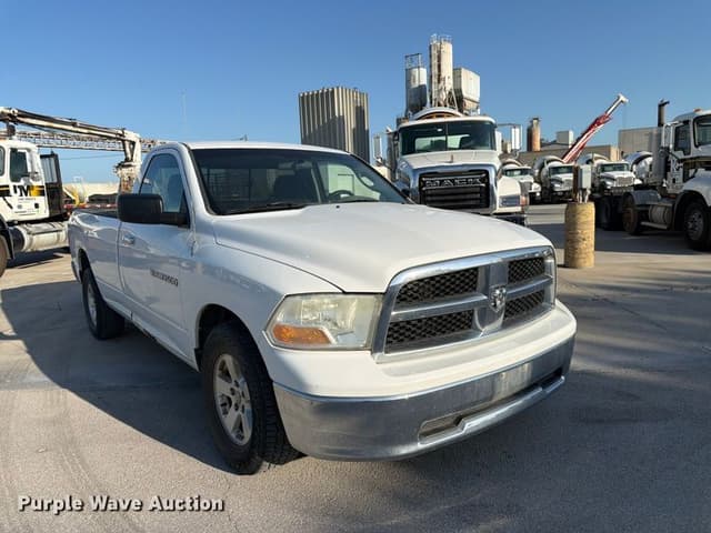 Image of Dodge Ram 1500 equipment image 2