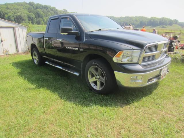 Image of Dodge Ram 1500 equipment image 2