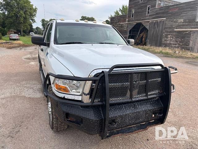 Image of Dodge Ram 2500 equipment image 3
