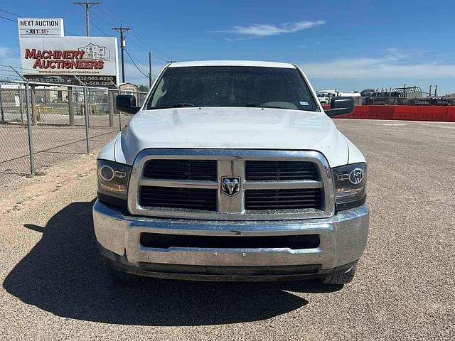 Image of Dodge Ram 2500 equipment image 1