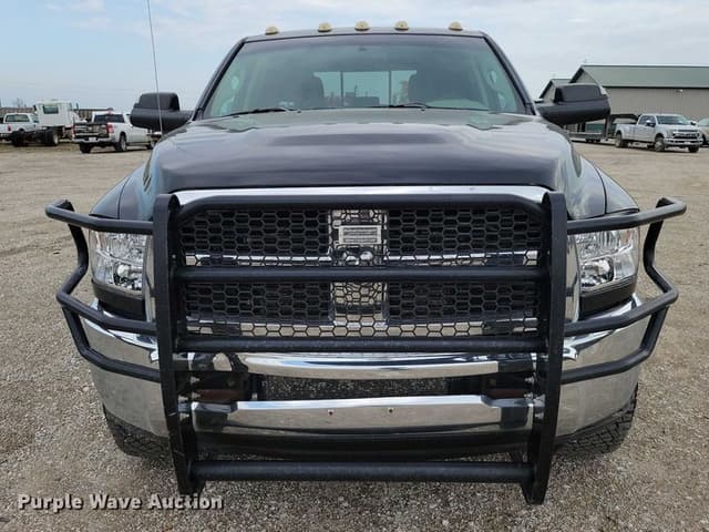 Image of Dodge Ram 2500HD equipment image 1