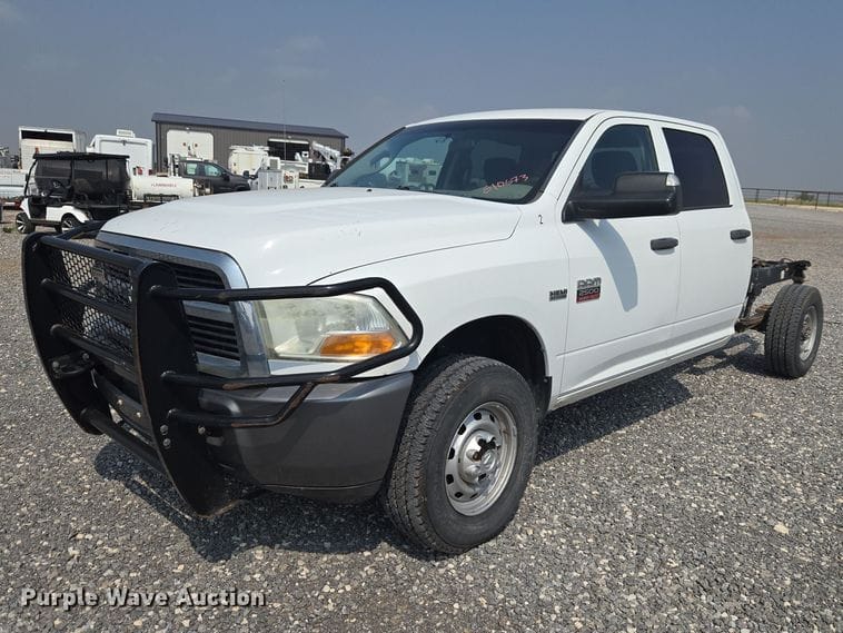 2011 Dodge Ram 2500 Equipment Image0