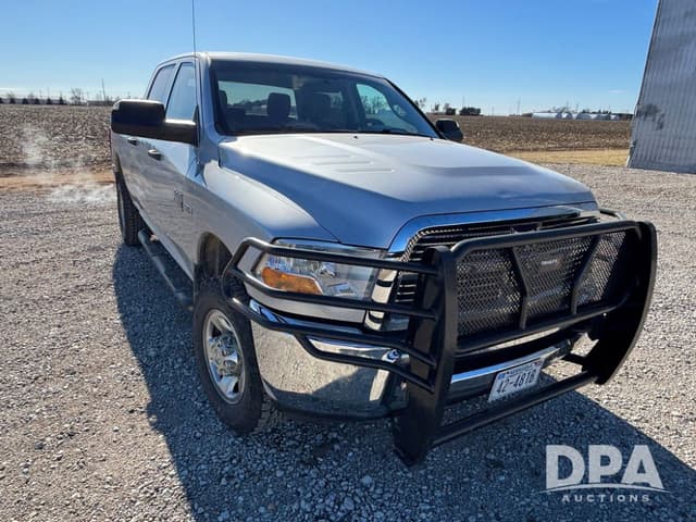 Image of Dodge Ram 2500 equipment image 3