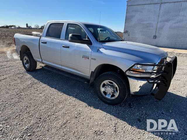 Image of Dodge Ram 2500 equipment image 4