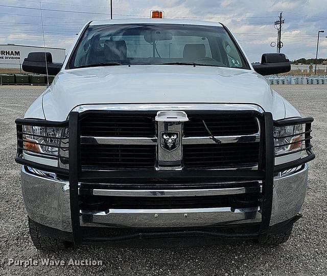 Image of Dodge Ram 2500 equipment image 1