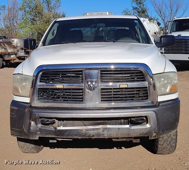 Image of Dodge Ram 2500 equipment image 1