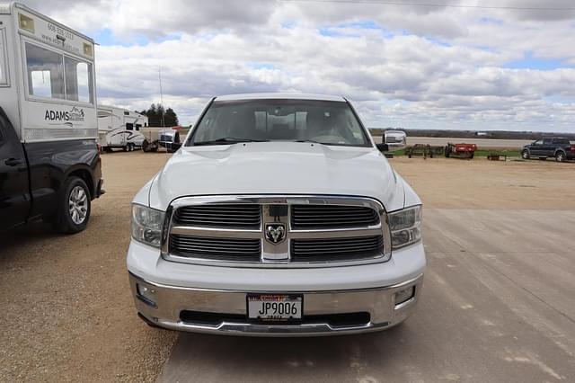 Image of Dodge Ram 1500 equipment image 1