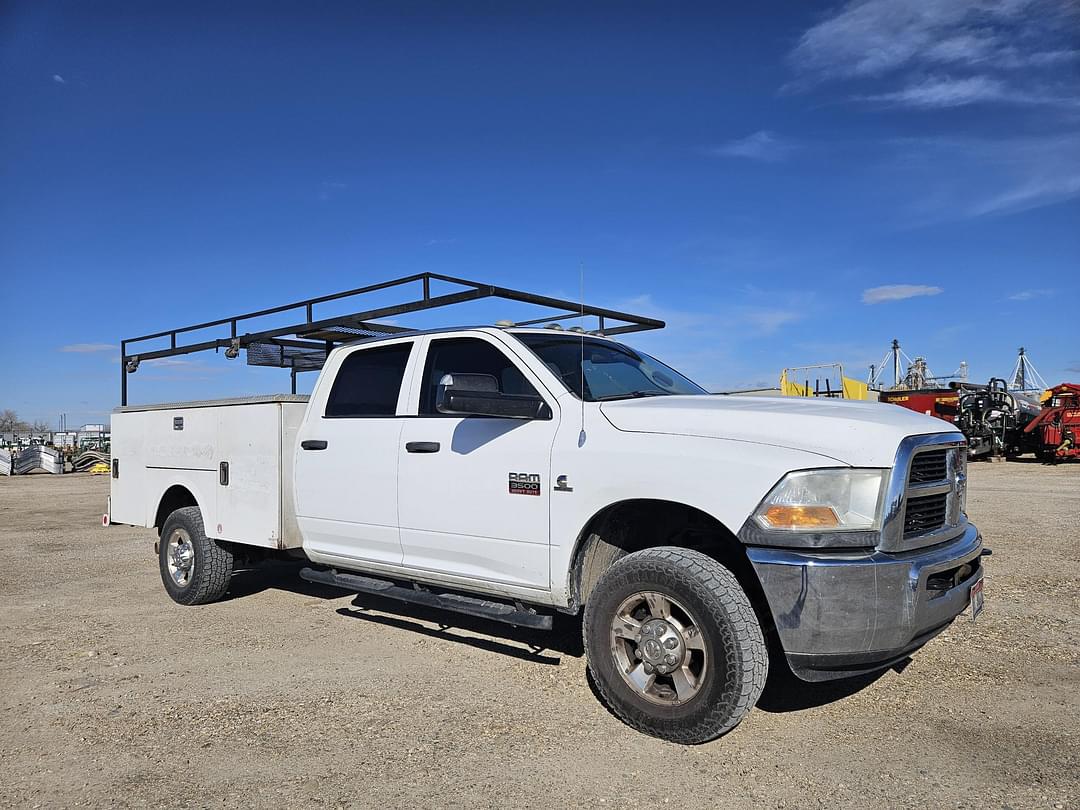 Image of Dodge Ram 3500 Primary image