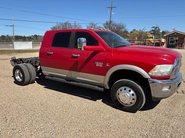 Image of Dodge Ram 3500 equipment image 4