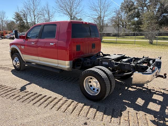 Image of Dodge Ram 3500 equipment image 1