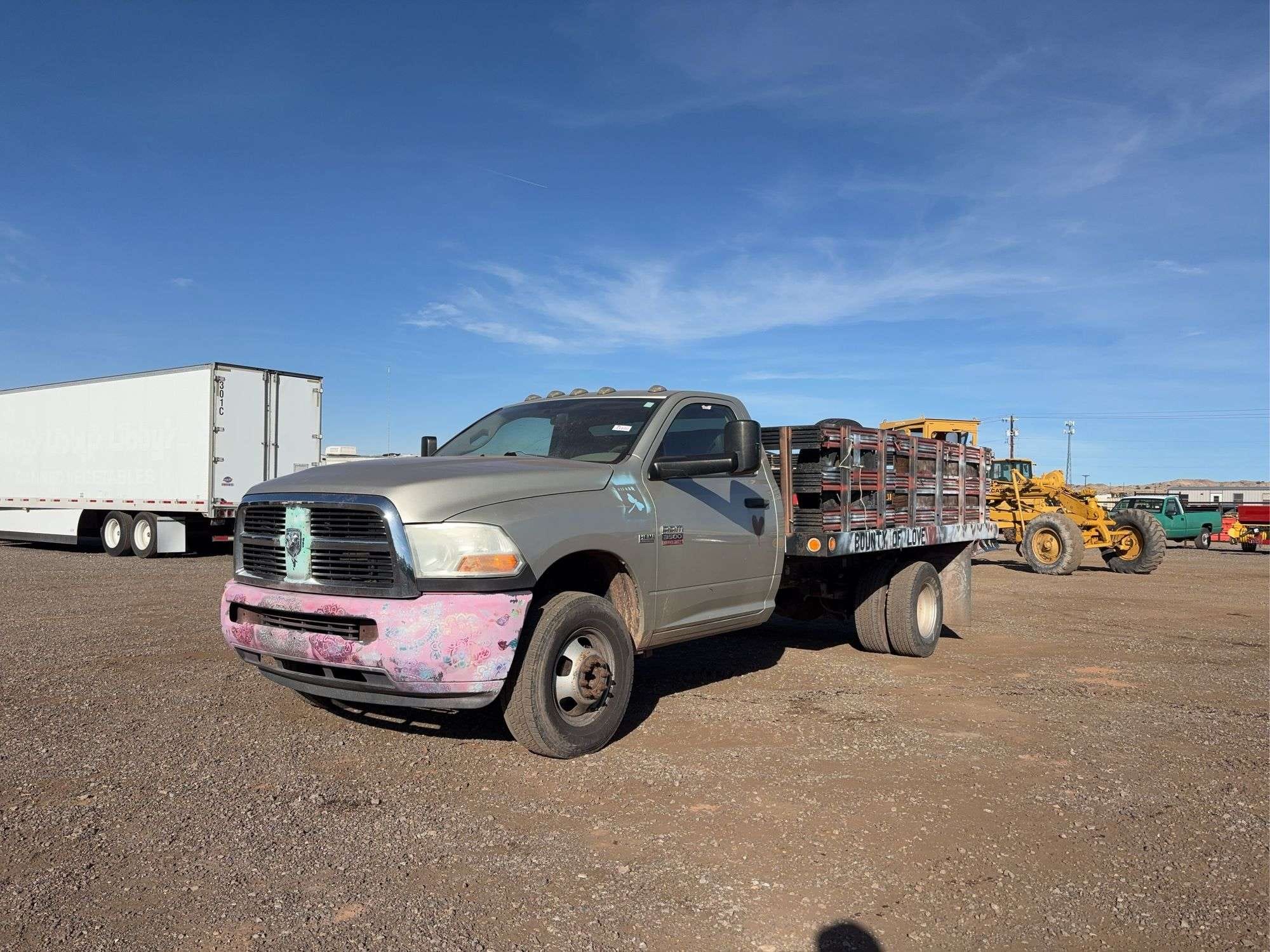 2011 Dodge Ram 3500 Equipment Image0