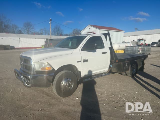 Image of Dodge Ram 3500 equipment image 1