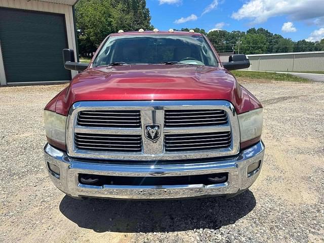 Image of Dodge Ram 3500 equipment image 1