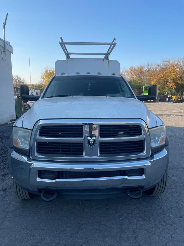 Image of Dodge Ram 4500 equipment image 1