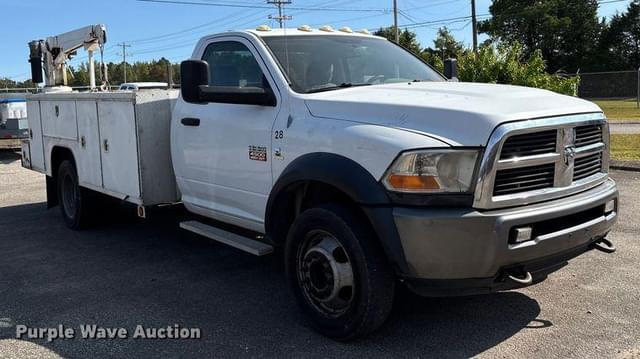 Image of Dodge Ram 4500HD equipment image 2
