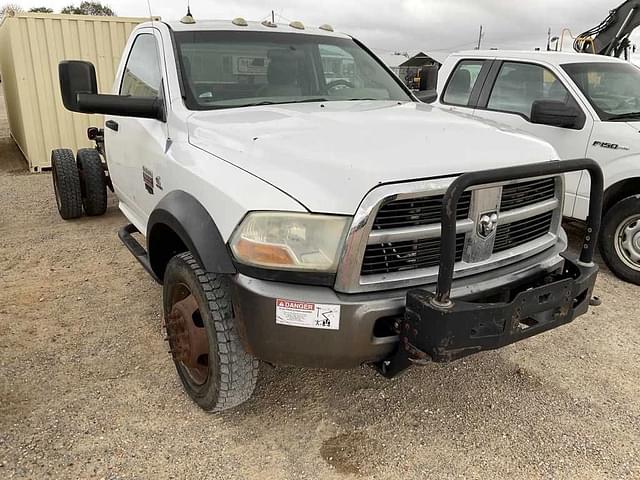 Image of Dodge Ram 5500 equipment image 3