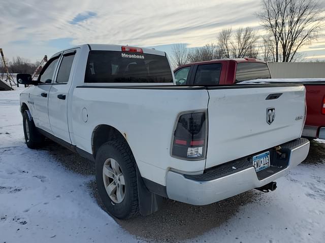 Image of Dodge Ram 1500 equipment image 3