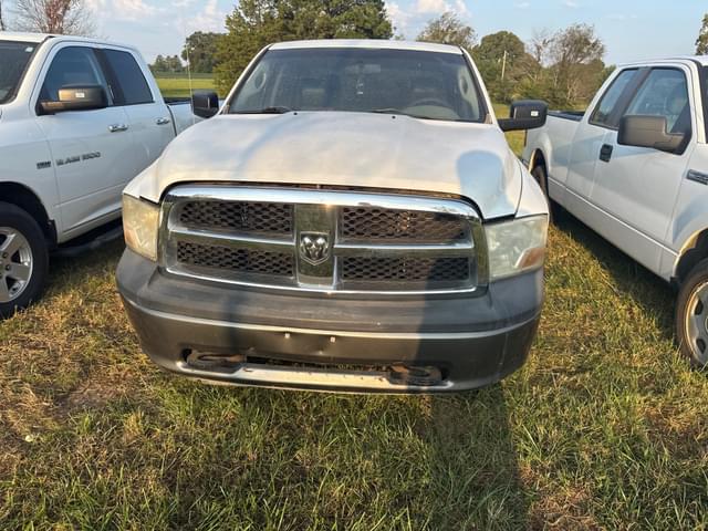 Image of Dodge Ram 1500 equipment image 1