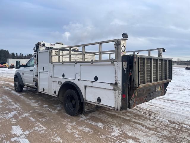 Image of Dodge Ram 5500 equipment image 2