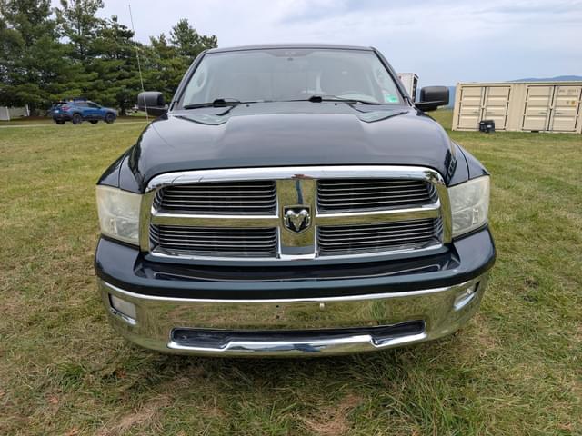 Image of Dodge Ram SLT equipment image 1