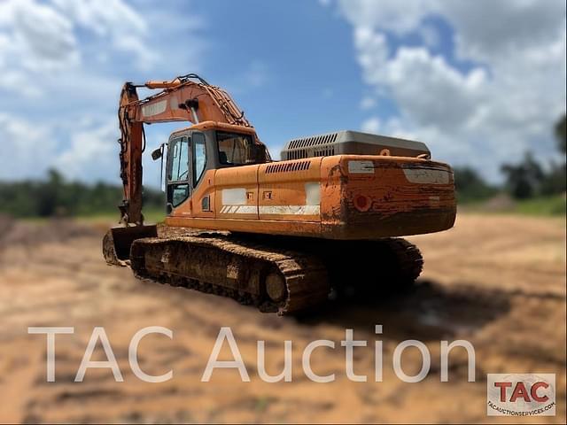Image of  Doosan DX350LC equipment image 2
