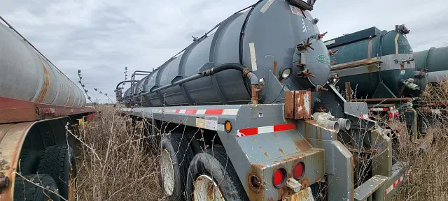 Image of Dragon Vacuum Trailer equipment image 4