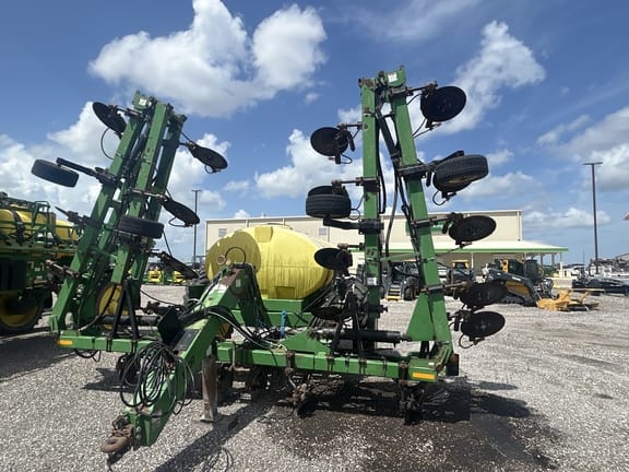 2011 Fast 8100 Equipment Image0