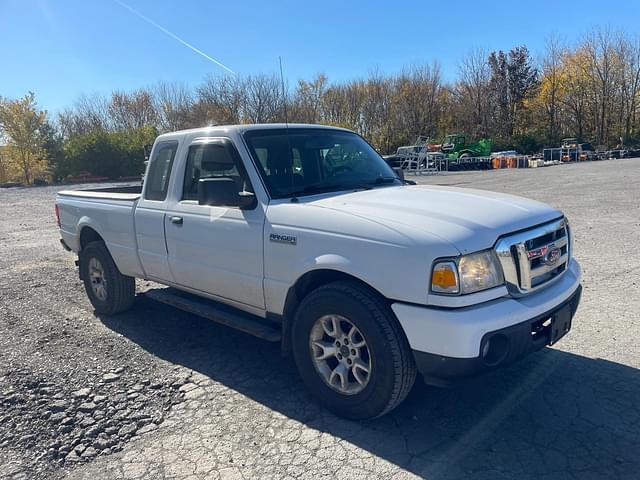 Image of Ford Ranger XLT equipment image 1