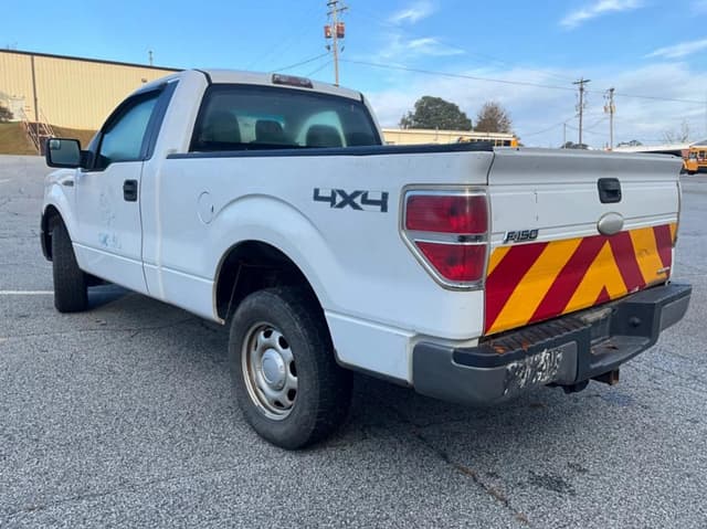 Image of Ford F-150 equipment image 2