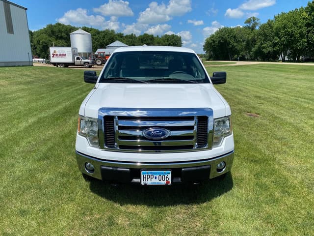 Image of Ford F-150 equipment image 1